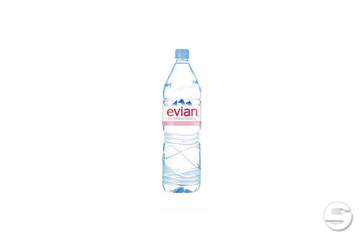 Evian plate - Pro Pizza