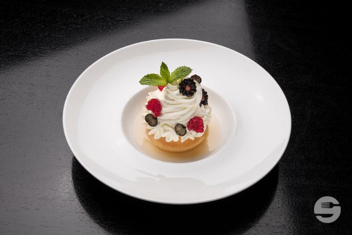 Baba au rhum - Le Patio Boeuf & Homard