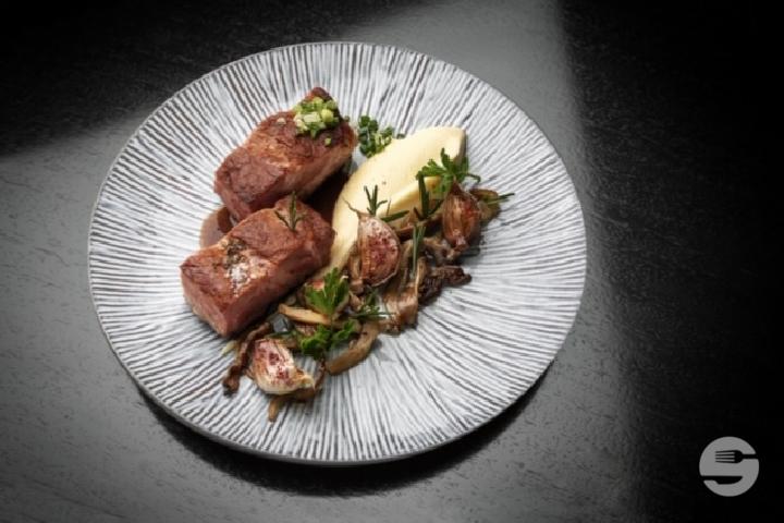 GRTA Pork Loin - Le Patio Boeuf & Homard