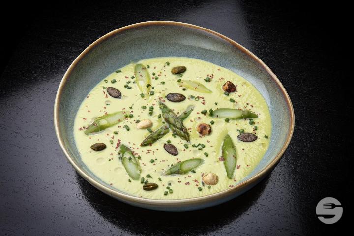 Velouté d'asperges vertes - Le Patio Boeuf & Homard