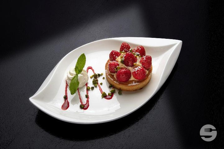 Tartelettes aux fraises "Suisses" - Le Patio Boeuf & Homard