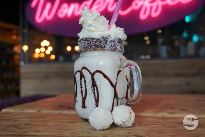 Raffaelo Shake - WonderWaffel