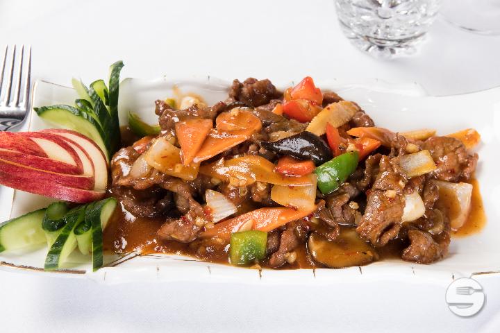607. Spicy beef<Sichuan> style - Palais Bonheur