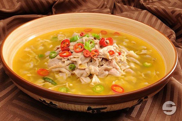 111. Sour soup beef with needle mushroom - Palais Bonheur