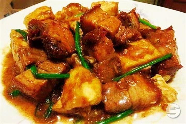 Tofu Braisé avec Rôti de Porc - La Saison