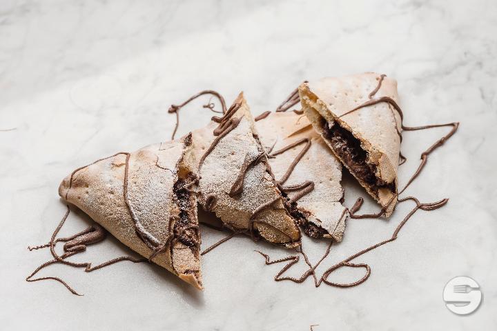 Calzone Nutella - Pizzeria Ristorante Molino (Glattzentrum)