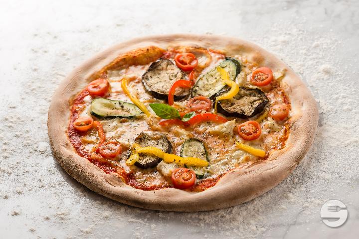 Pizza Vegetariana - Pizzeria Ristorante Molino