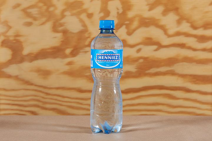 Henniez bleu - Nero's Pizza (Centre-ville)