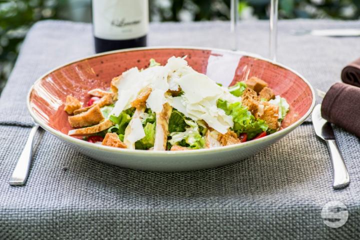 Insalata Cesar di Pollo - Karne