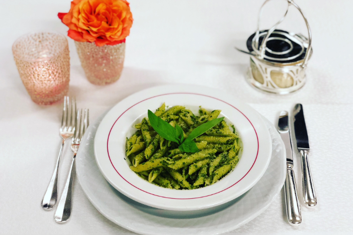Penne al pesto genovese - Restaurant Roberto