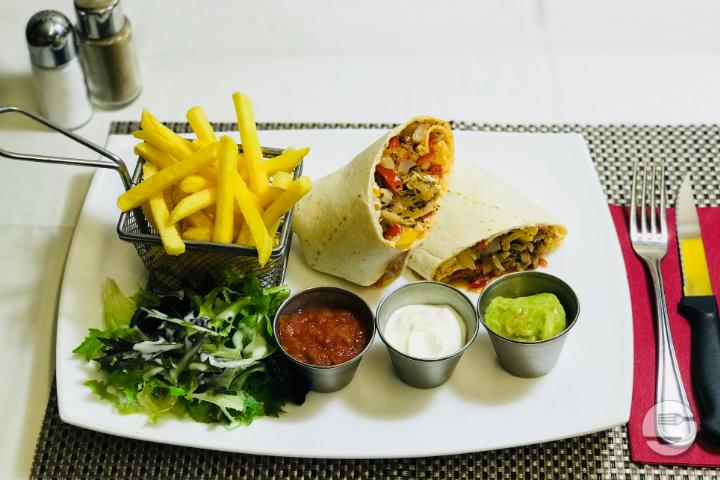 Chicken Fajitas Wrap - Barrel Oak Irish Pub