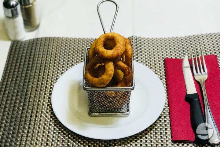 Onion rings (V) / Rondelles d'oignons - Barrel Oak Irish Pub