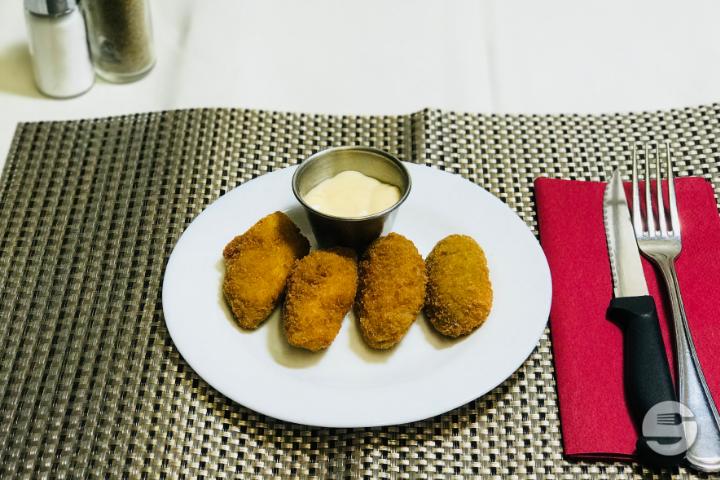 Stuffed Jalapenos (V) - Barrel Oak Irish Pub