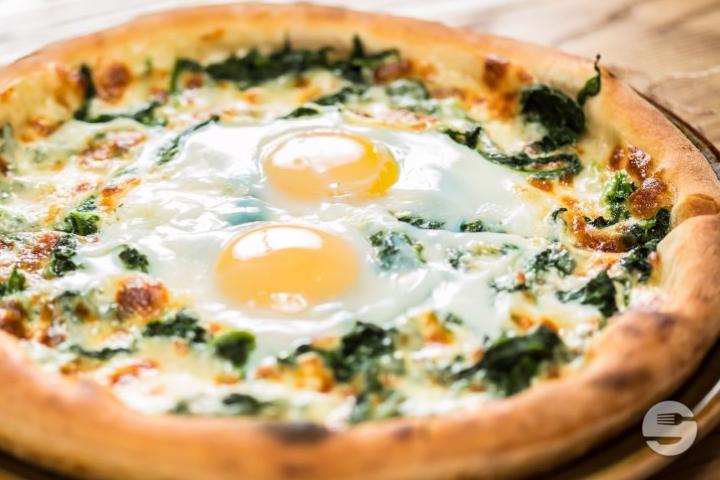 Pizza Fiorentina - Amici