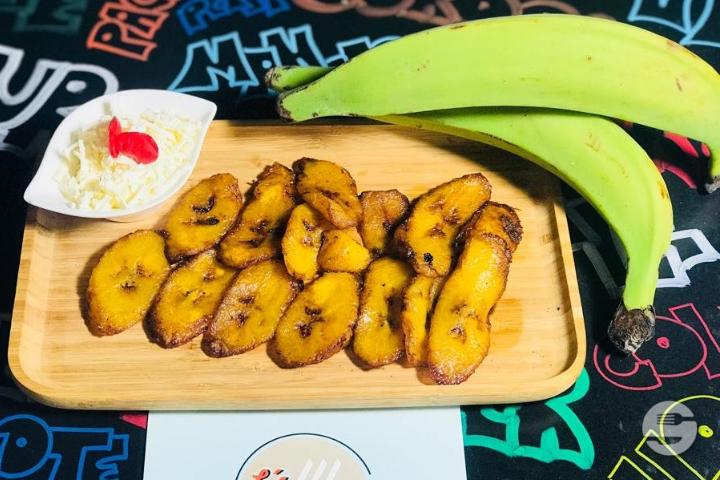 Patacones Fritos - L'Arepa - Latin Street Food