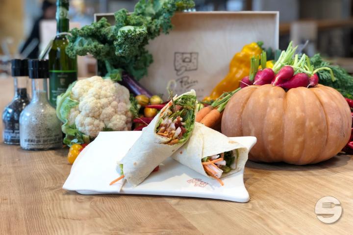 Roast Chicken Wrap - Le Pain Quotidien