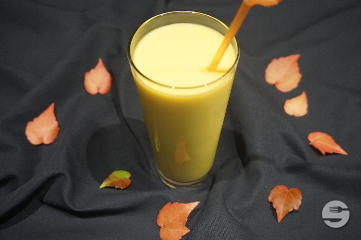 Mango Lassi - Mahajara Curry
