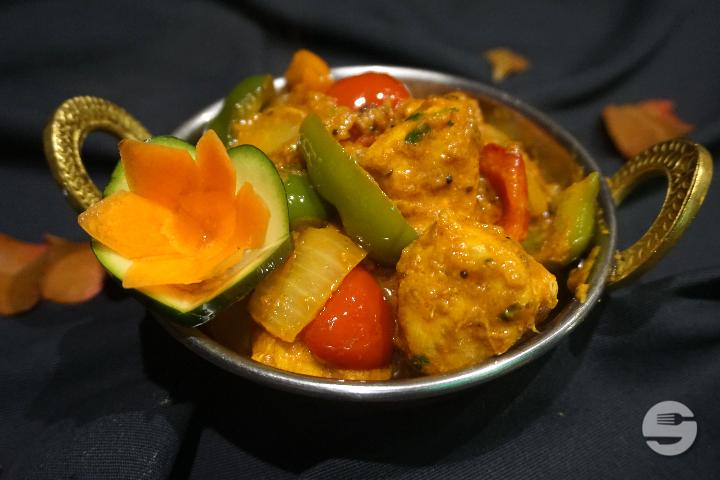 Murgh Krahi (hot) - Mahajara Curry