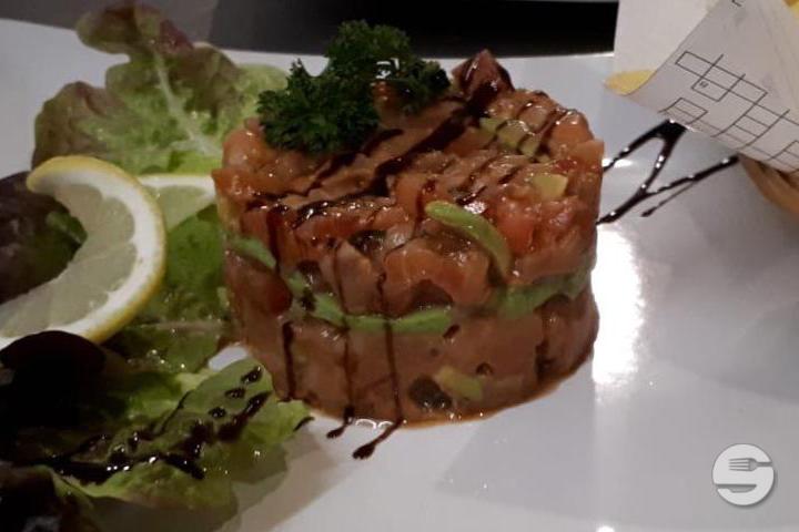 Tartare de saumon à l'avocat - Five