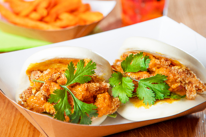 Bao Burger Poulet Croustillant - Akiko - James Fazy