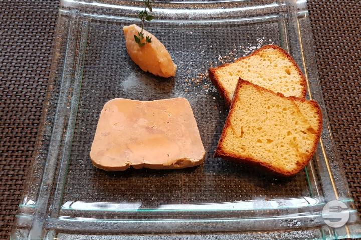Terrine de foie gras de canard - Le Relais de Chambésy
