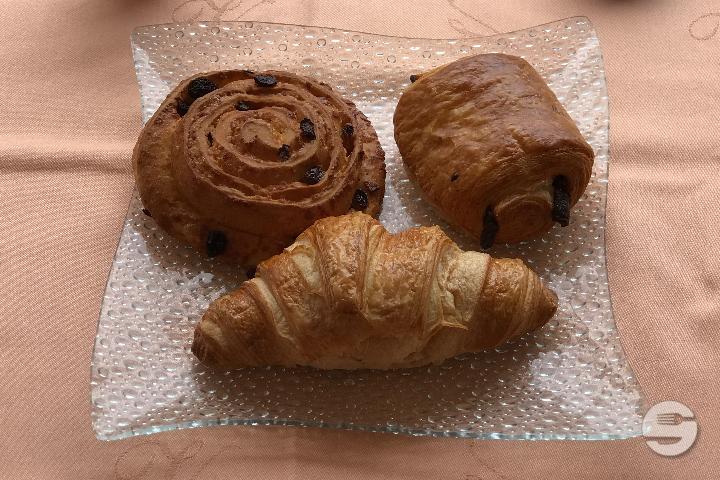 Croissant - Lovely Coffee
