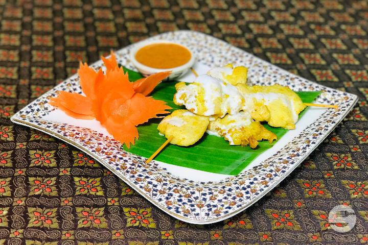 3. Chicken Satay - Lanna Thaï