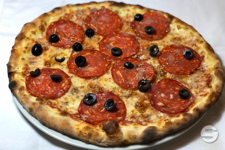 Calabrese - Cool Restaurant Burger & Pizza