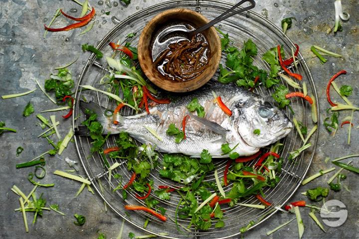 71. Steamed Whole Fish with Ginger & Spring Onions - Asiaway