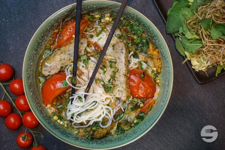 Fish Cake Noodle Soup - Asiaway