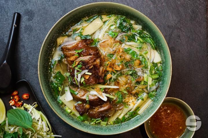 Vietnamese Duck Bamboo Noodle Soup - Asiaway