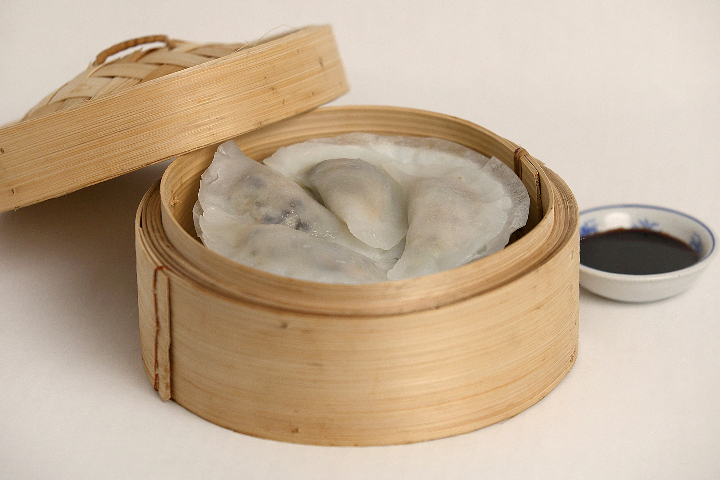 21. Vegetable Dumpling - Le Fleuve d'Or