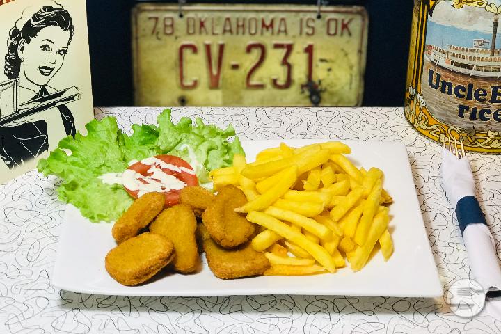 Nuggets & Frites - Happy Days Diner