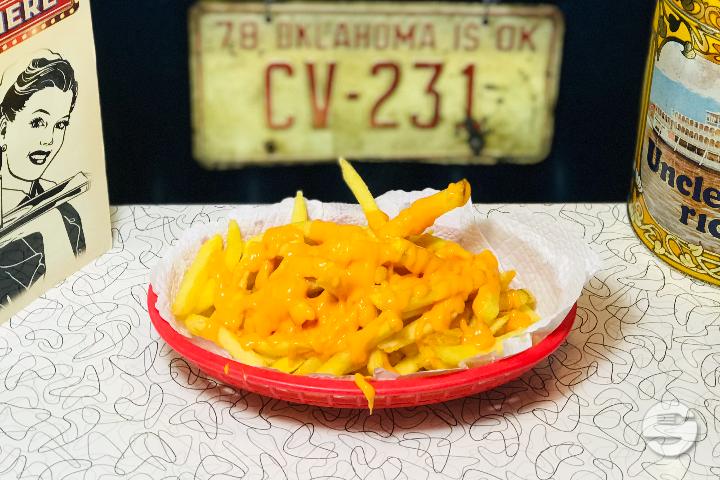 Barquette de Frites Sauce Cheddar - Happy Days Diner
