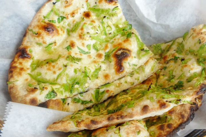 Chili Naan - Le Safran