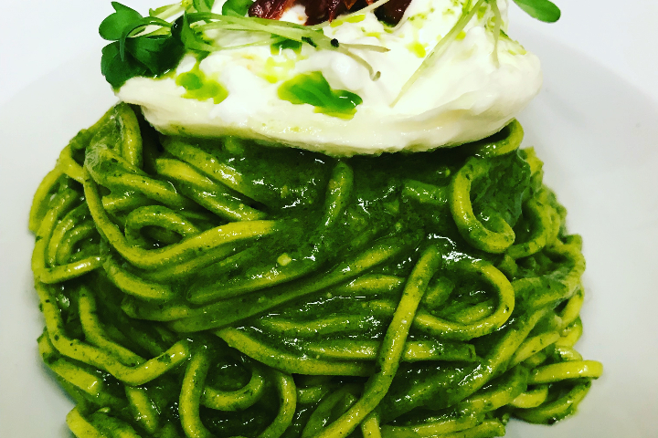 Pesto de basilic et burrata - SEPPIA Bistro