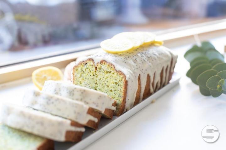 Lemon Cake - Alive