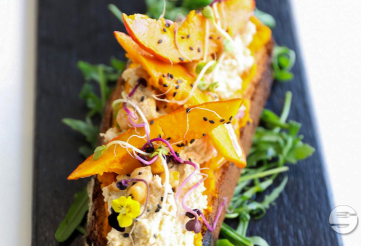 No-tuna Tartine - Alive