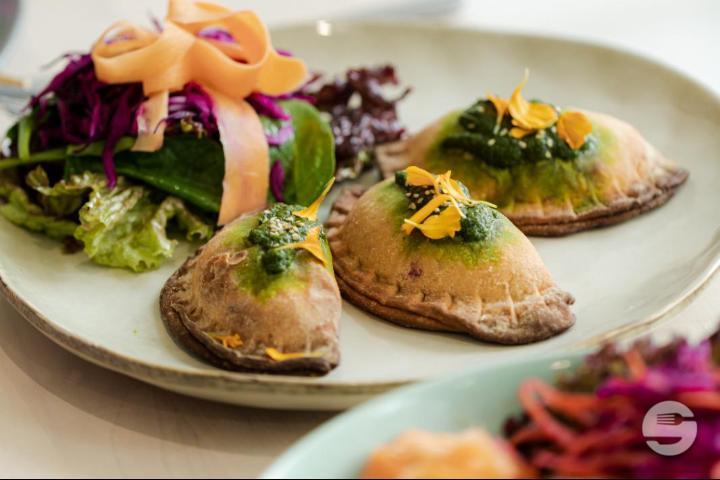 Empanadas - Alive