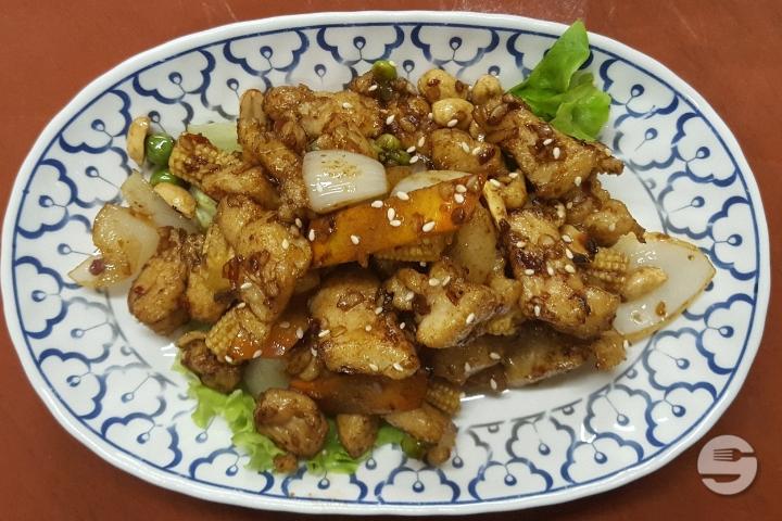 Gongbao Chicken - Asia Restaurant