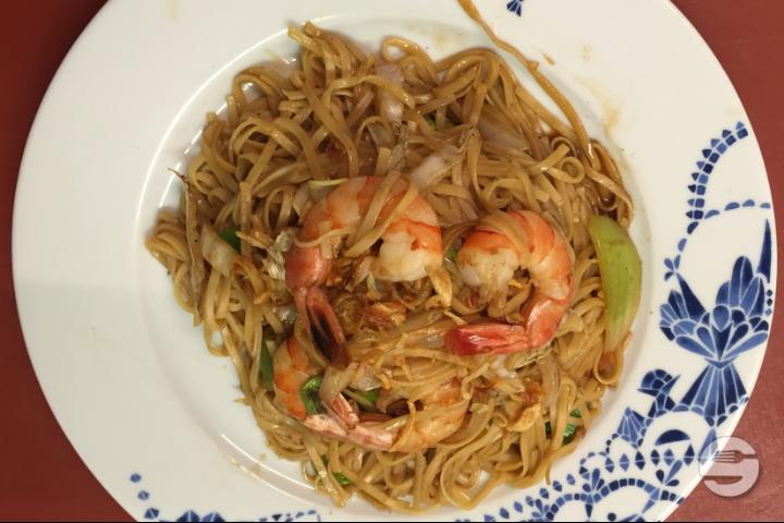 Stir-fried Noodles with Shrimps - Asia Restaurant