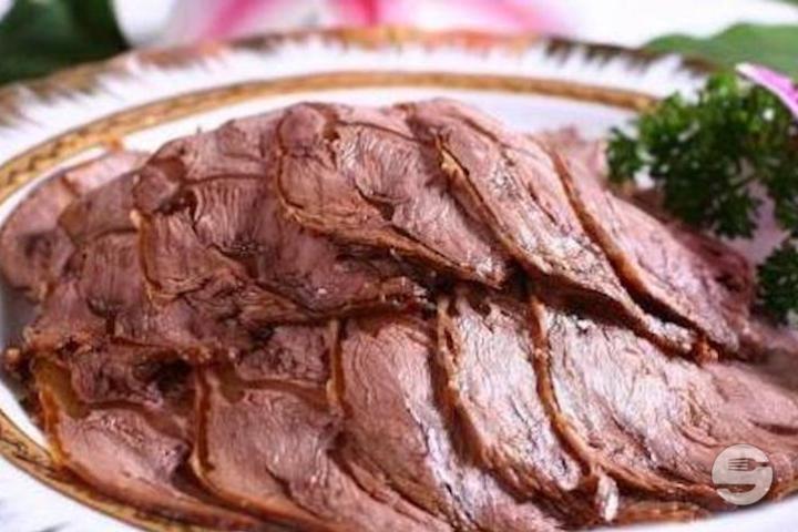 405. Marinated Beef with Soy Sauce - Pekin Palace