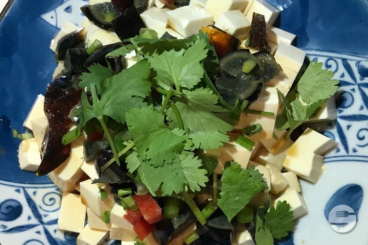 406. Tofu with preserved eggs - Pekin Palace