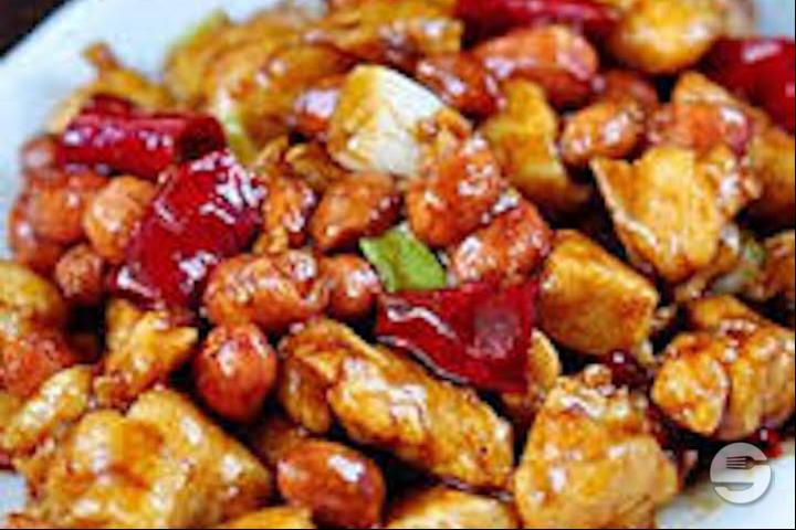 603. Poulet Impérial Piquant - Pekin Palace