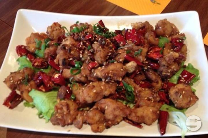 604. Poulet au Piment du Sichuan - Pekin Palace