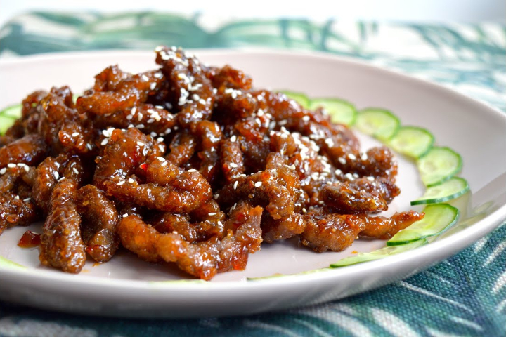 803. Home-made crispy beef - Pekin Palace