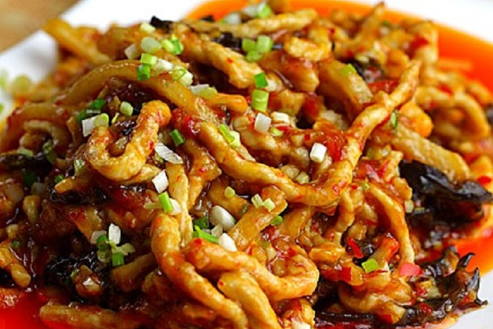 507. Shredded pork with hot sauce - Pekin Palace