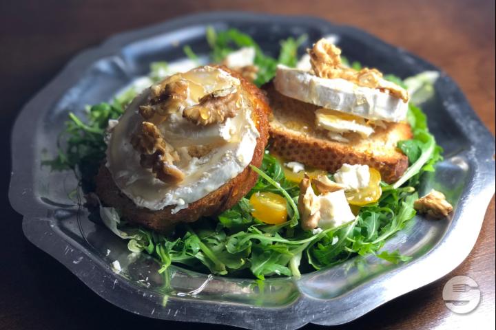 The Goat Cheese - Le Croco Rouge