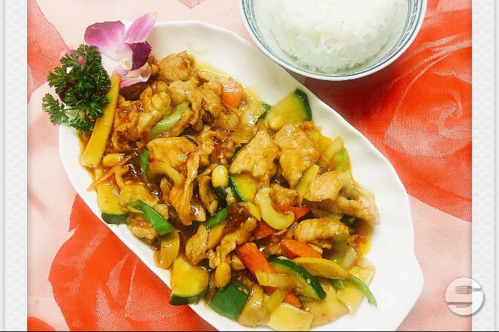 Gong-Bao Style Pork - Tennis Club Confignon