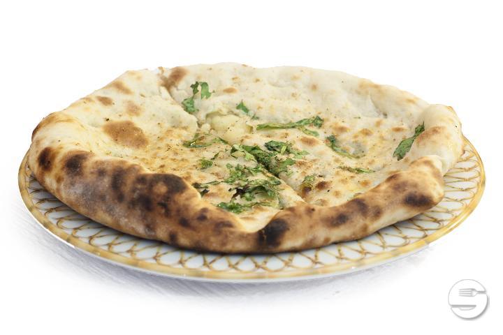 Garlic Naan - King Curry